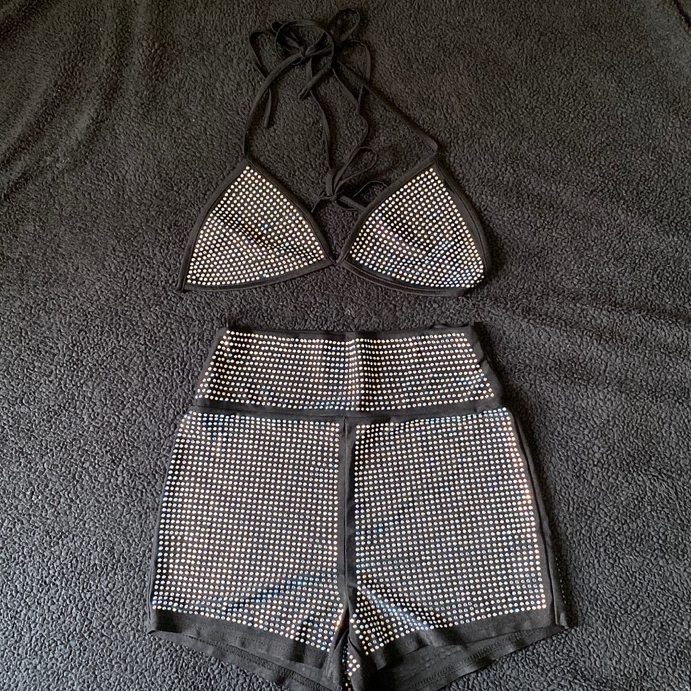 Two piece set. Brand new with tags !!